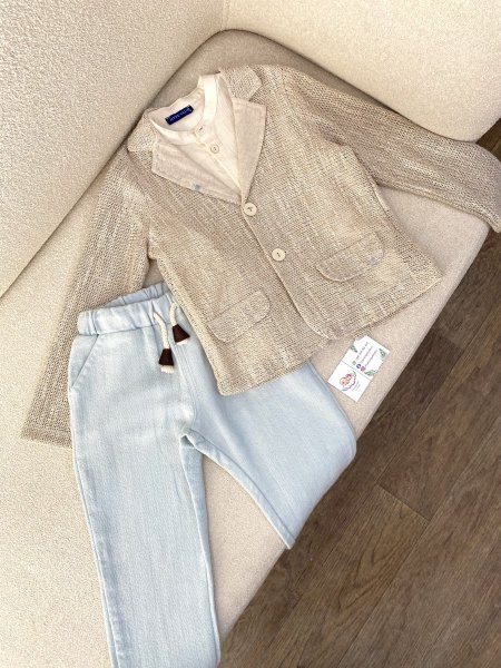 طقم ولادي مميّز