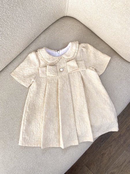 فستان بيج أنيق