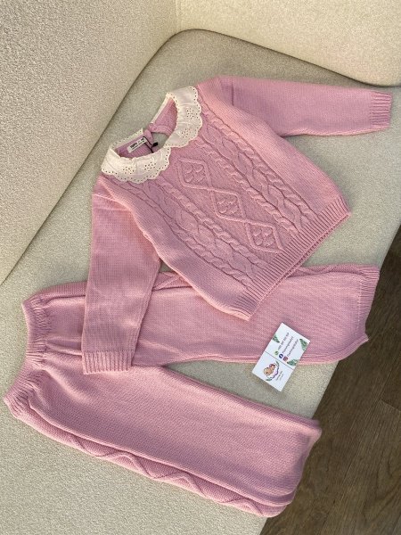 تريننج بناتي صوف أنيق