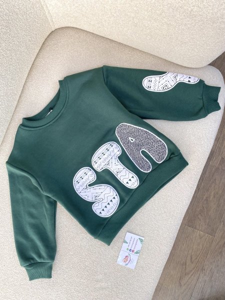 بلوزة فوتر أخضر STAY