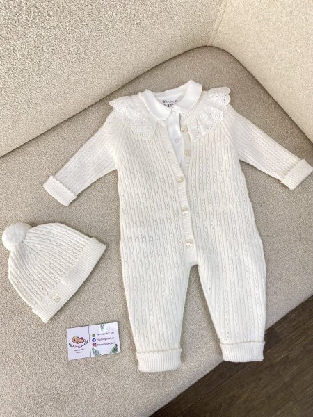 أفرهول صوف بناتي أشهر