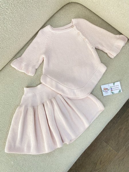 طقم تنورة صوف بناتي