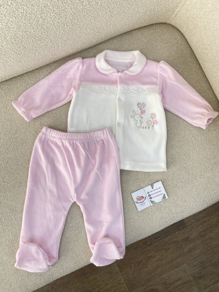 طقم مخمل زهري أشهر