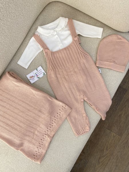 طقم أفرهول صوف بناتي