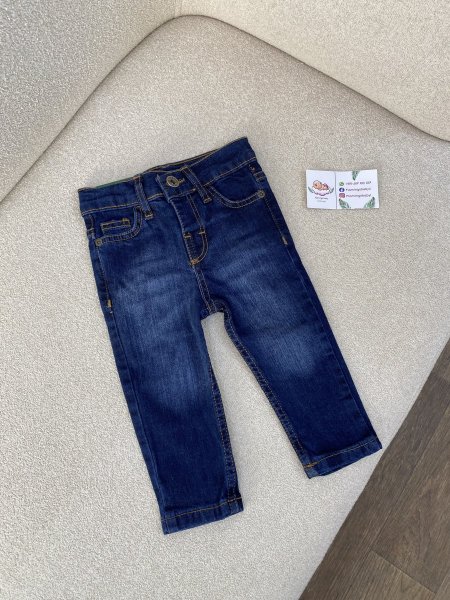 بنطلون جينز أزرق غامق أشهر