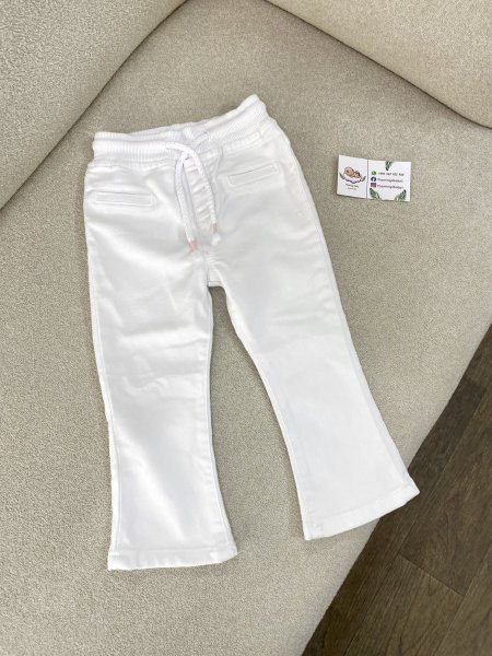 بنطلون أبيض بيبي بناتي