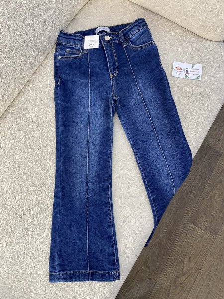 بنطلون جينز أزرق سنوات